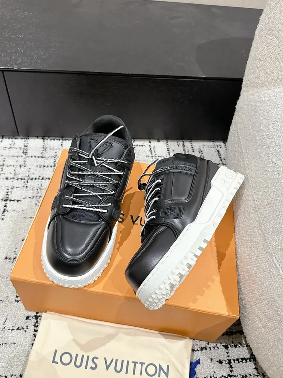 Louis Vuitton Shoe 